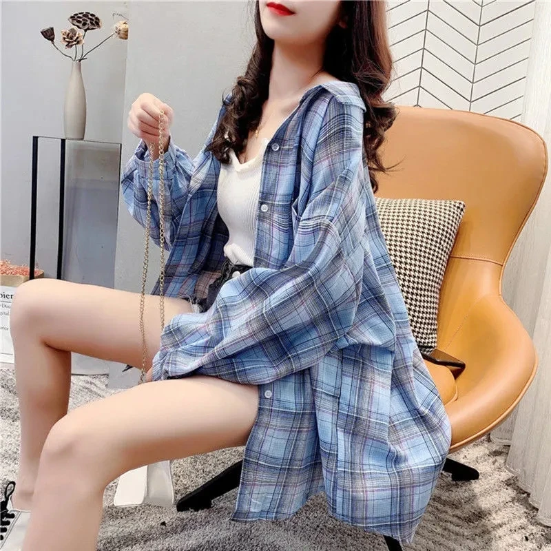 

Small Fresh Mid-Length Western-Style Plaid Shirt Women Autumn 2022 New All-Match Net Red Loose Salt Series Shirt Tide