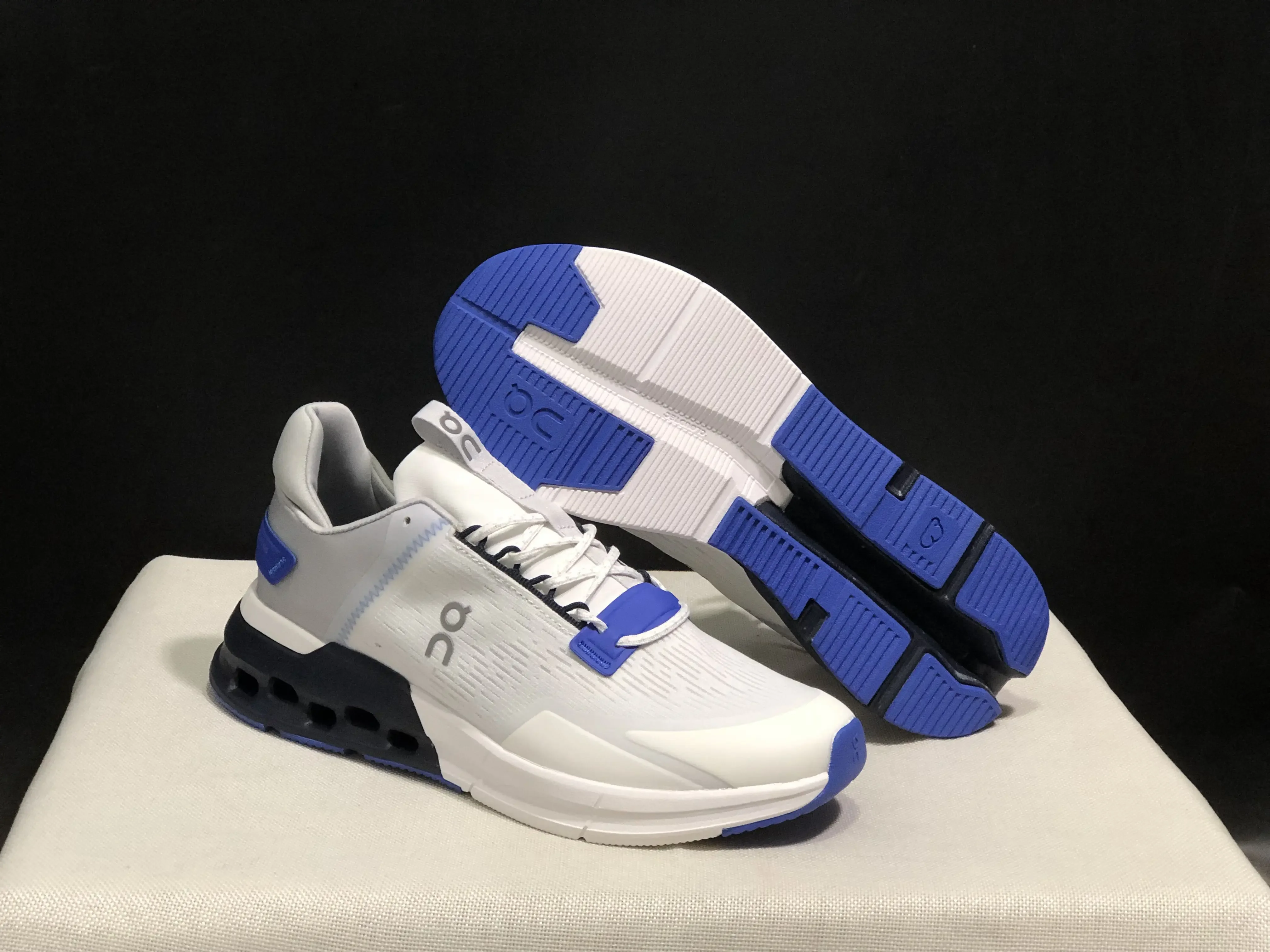 

Новинка, кроссовки для бега Cloudnova Flux для мужчин и женщин, Классические беговые кроссовки, легкие дышащие Спортивные Повседневные кроссовки для ходьбы пары