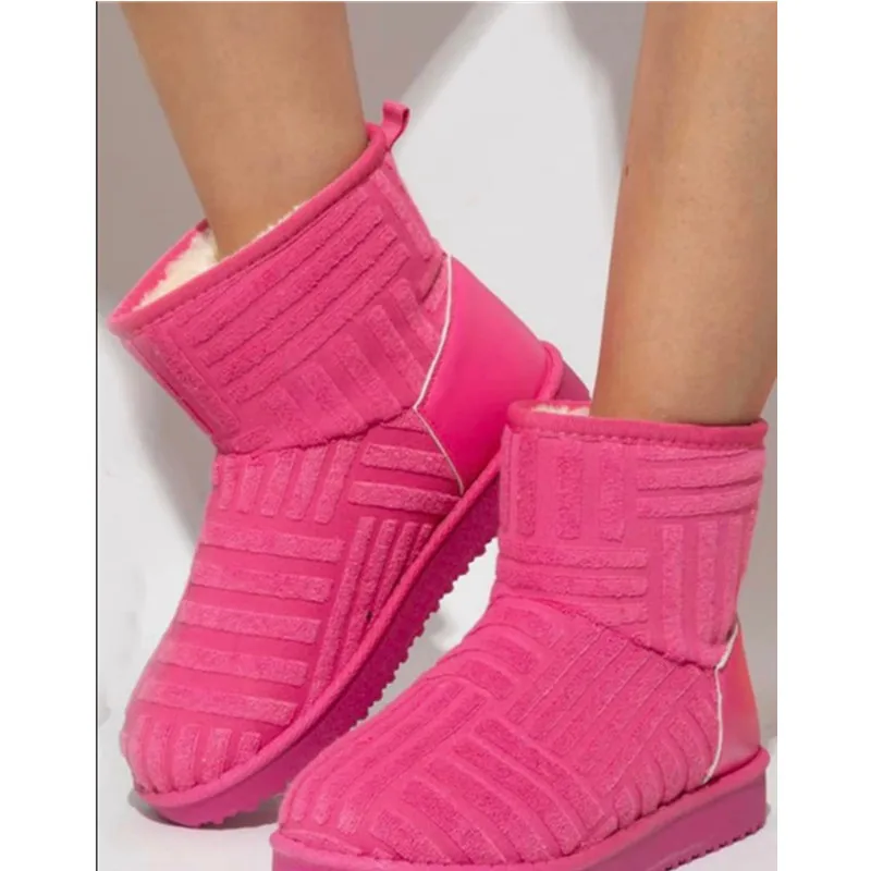 2022 Winter New Thick Bottom Plus Velvet Thick Snow Boots Women's Fashion Large Size 43 Warm Towel Short Boots Cotton Shoes