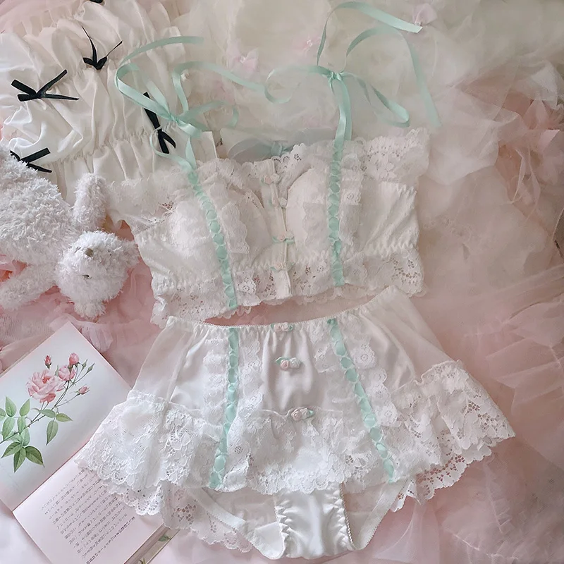Lolita Kawaii Cute Lingerie Lace Bra And Panty Set Underwear Women Plus Size French Retro Cotton Intimate Ultra Thin Bra Panties