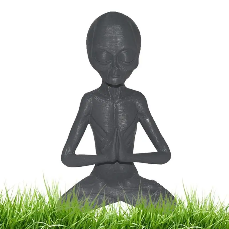 

Alien Figurine Wear-Resistant Meditating Alien Odorless Anti-Fade Alien Sculpture Resin Craft Statue Decor For Playrooms Homes