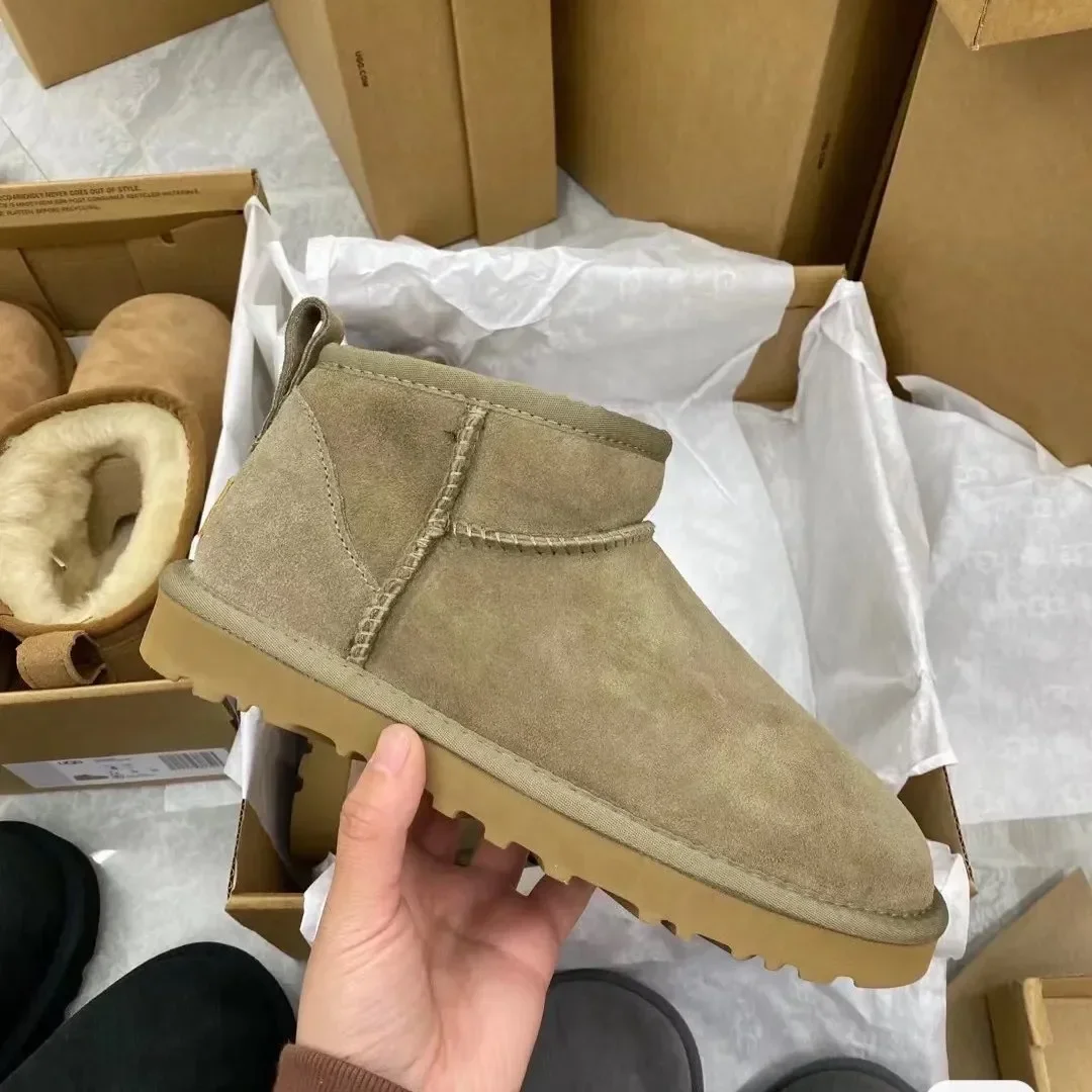

Women Men Winter Warm Fur Ladies mini Snow Boots Real Sheepskin Wool Low cut Warm Fur Shoes For Man Woman Winter Short Boots