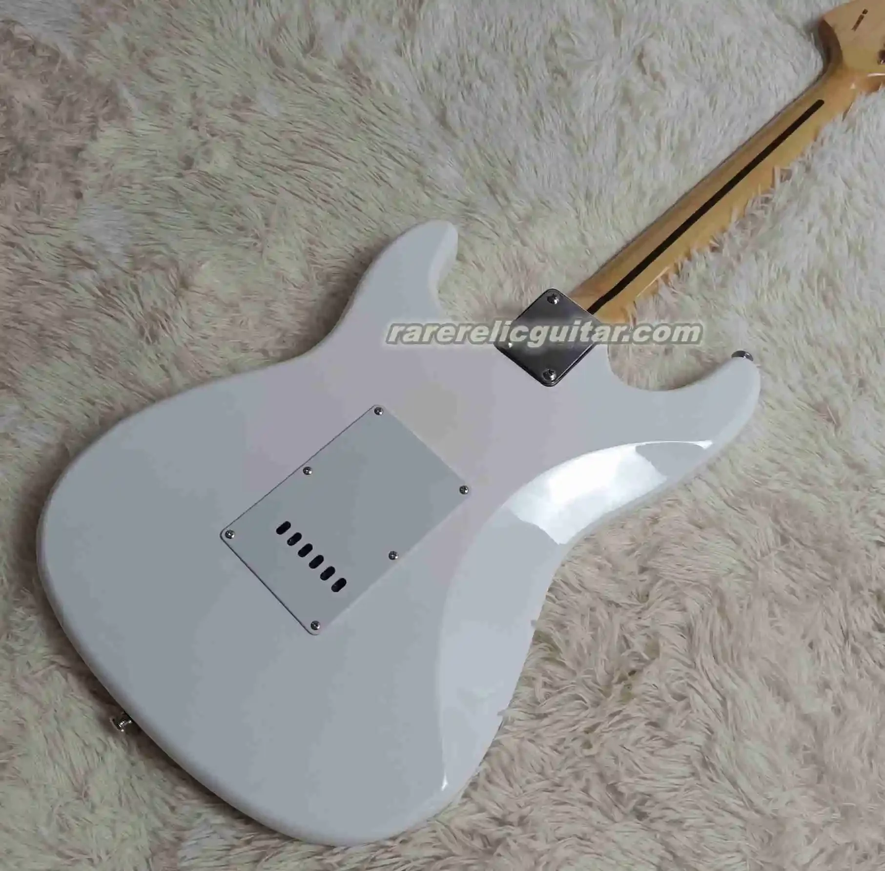 В наличии Blackmore кремовая белая электрическая гитара фестончатая доска из