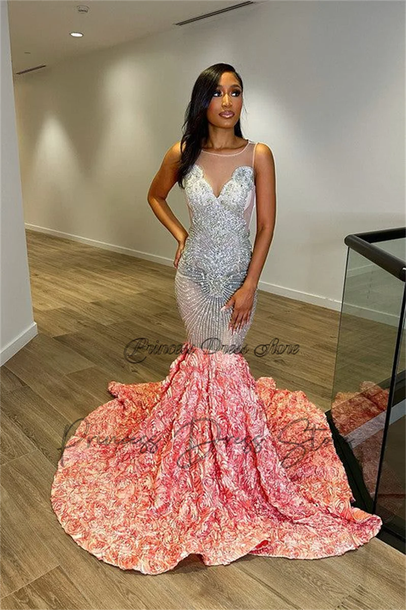 Женское платье для выпускного вечера розовое с блестящими стразами и блестками