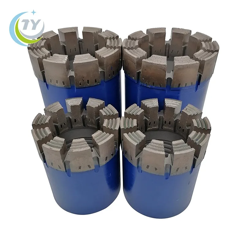 

Детали горнодобывающей машины, буровое долото для бурения скважин, пропитанное алмазным сердечником