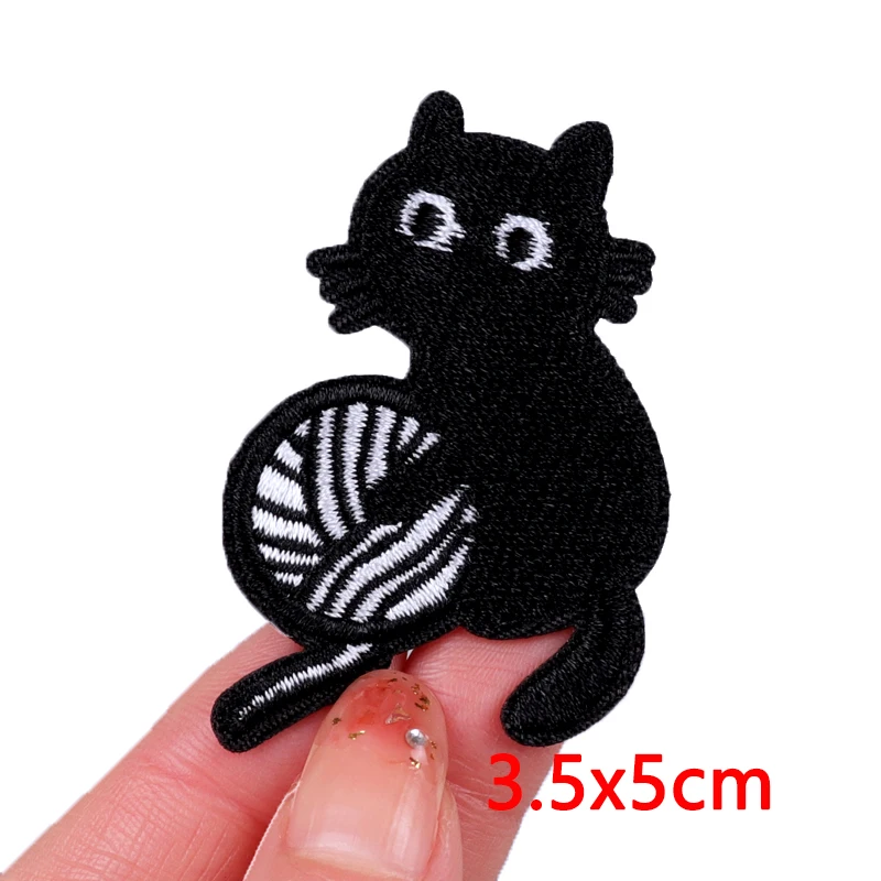 Нашивка с изображением черной кошки патчи для вышивки термоклейкие нашивки
