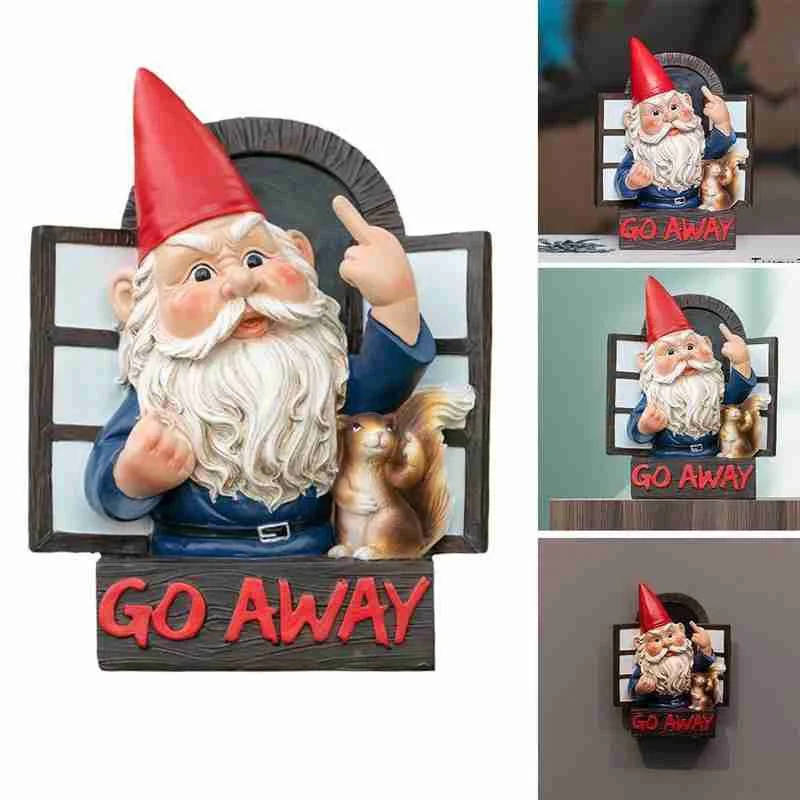 

Garden Elf Squirrel Statue Walk Away Hanging Fairy Tale Garden Statue, Dwarf Pendant Garden Gate Tree Decoration Resin Craft