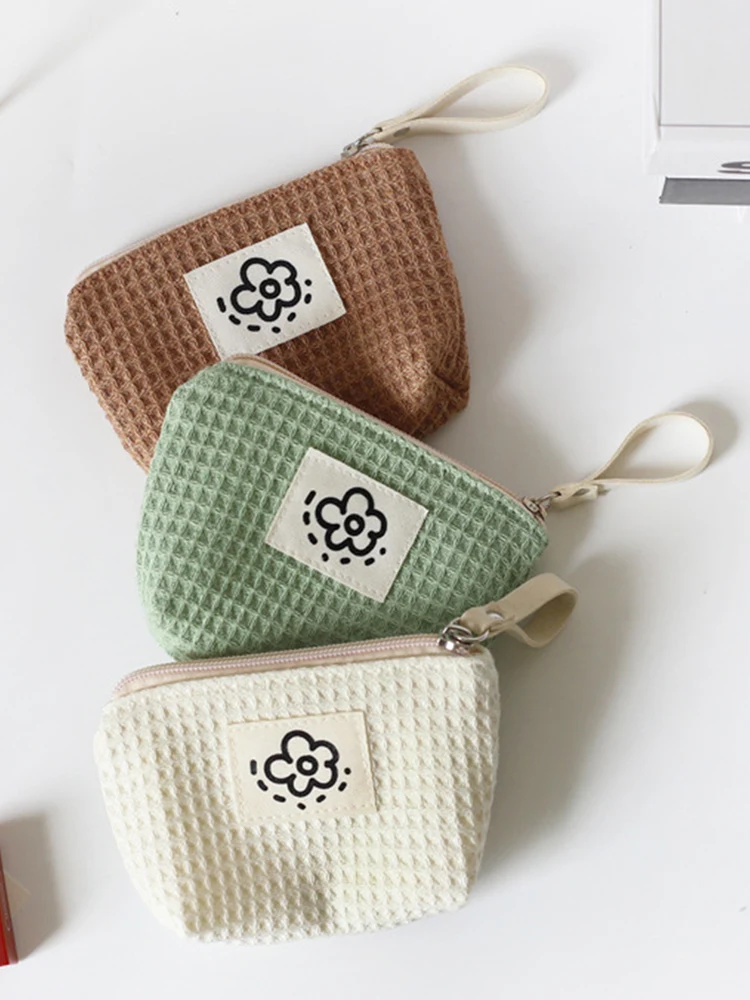 

Korean Style Mini Coin Purse For Women Lipstick Makeup Storage Bag Portable Wrist Bag Velvet Wallet Zipper Handbags 6 Colors
