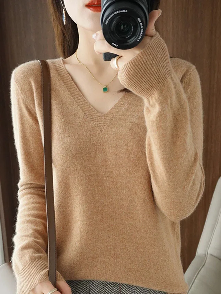 Женский свитер 2024 осенне-зимние вязаные пуловеры облегающая рубашка с v-образным