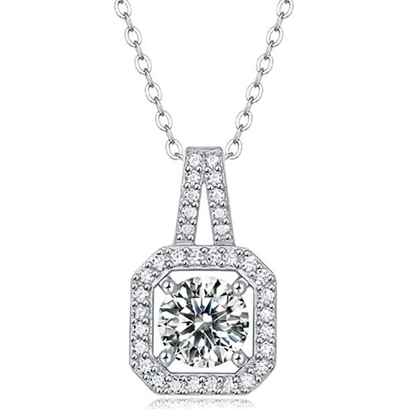 

1/2 Carat Real Moissanite Necklace 100% 925 Sterling Silver Lab Diamond Pendant Classic Necklaces for Women Top Quality Jewelry