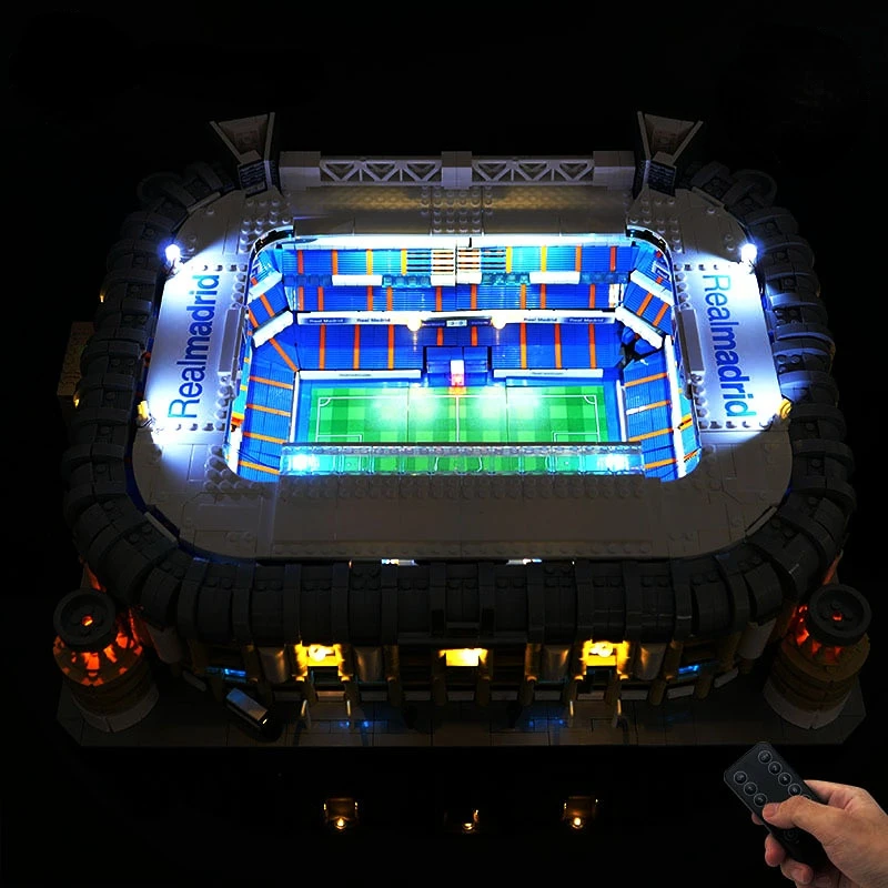 

Фотообои для творчества 10299 Реал Мадрид Сантьяго Бернабеу набор осветительных приборов для стадиона не входит в комплект строительной модели