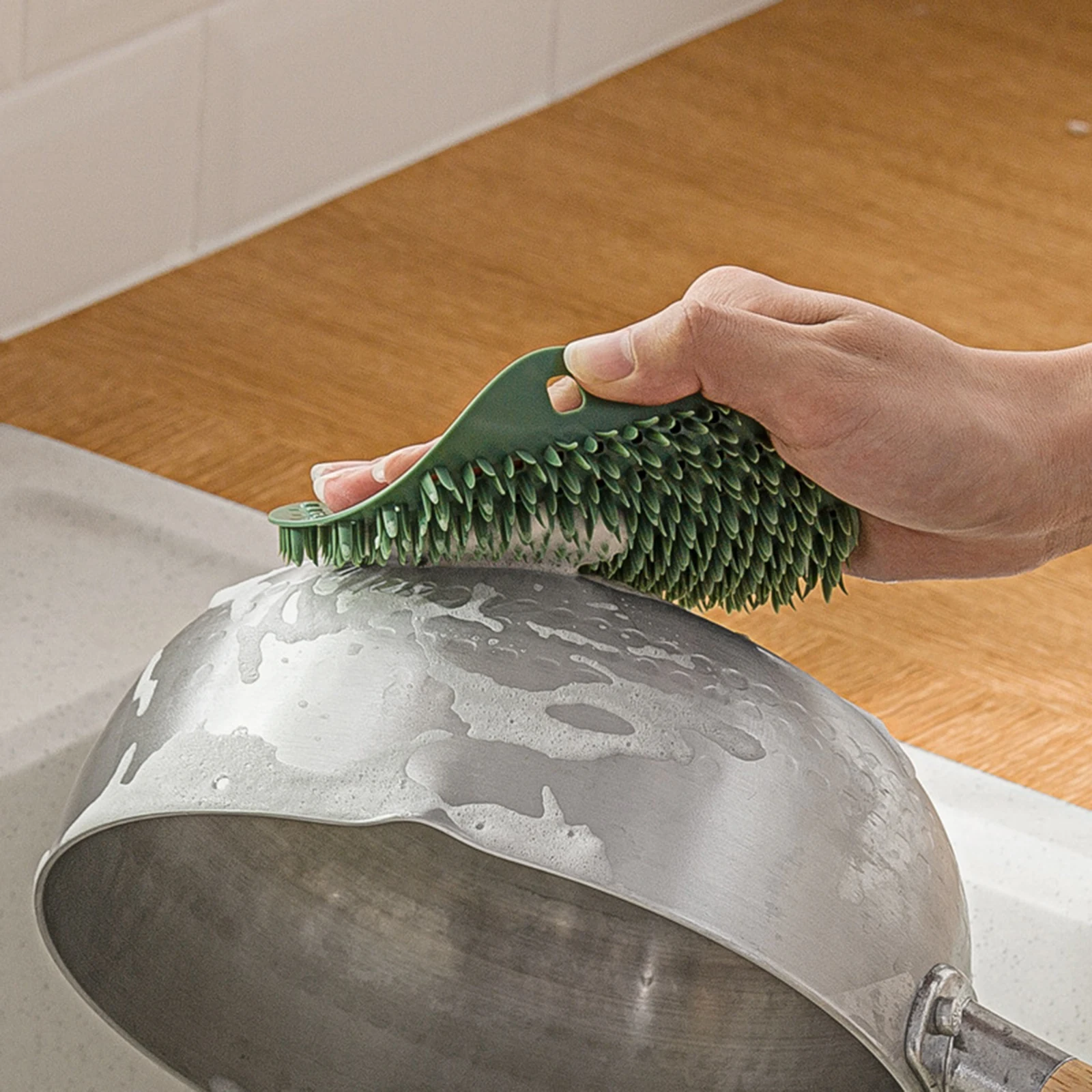 

Silicone Dishwashing Brush Multifunctional Petal-shaped Cleaning Brush For Wash Dishes Cleaning Cloth Kitchen Supplies