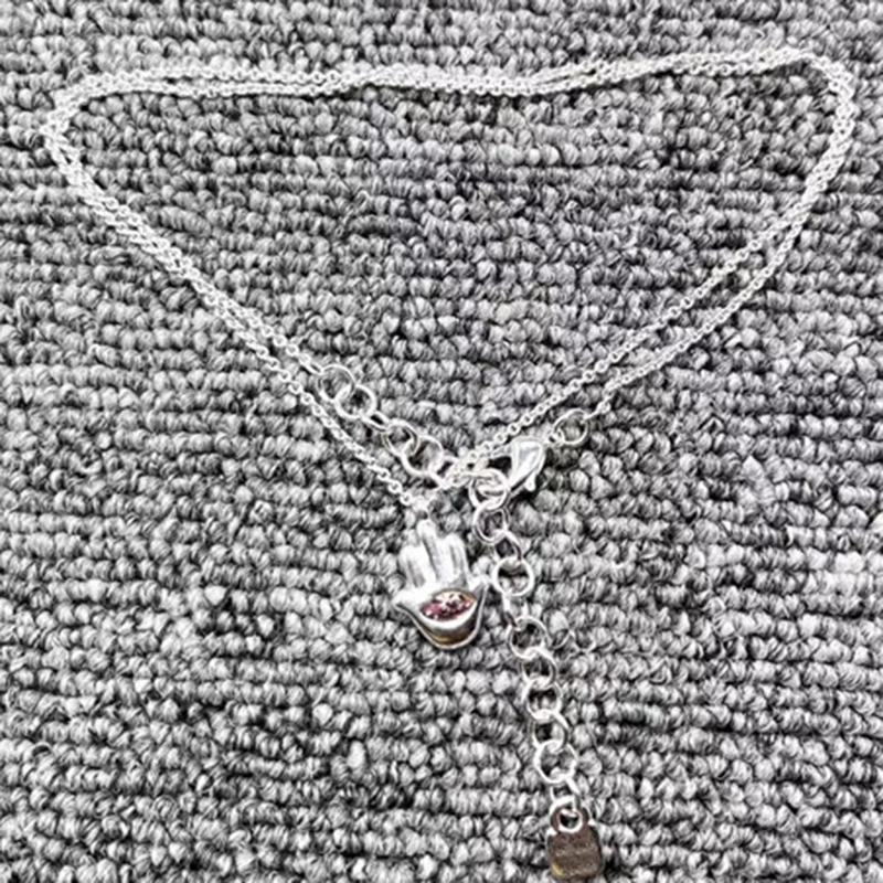 

2022 New Fashion Electroplated 925 Silver Delicate Palm Pendant Necklace Holiday Jewelry Gift