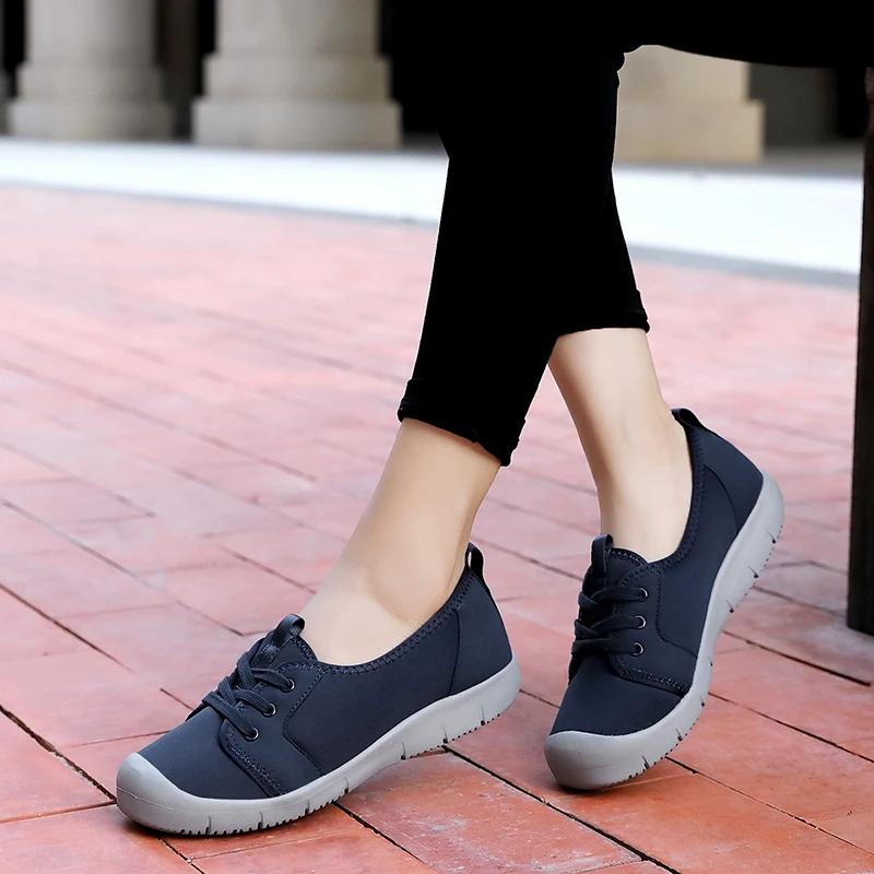 Summer New Lace Up Light Women's Flat Shoes 42 Casual Breathable Sir Mesh Soft Women's Sneakers 41 Big Size Walking Women Shoes