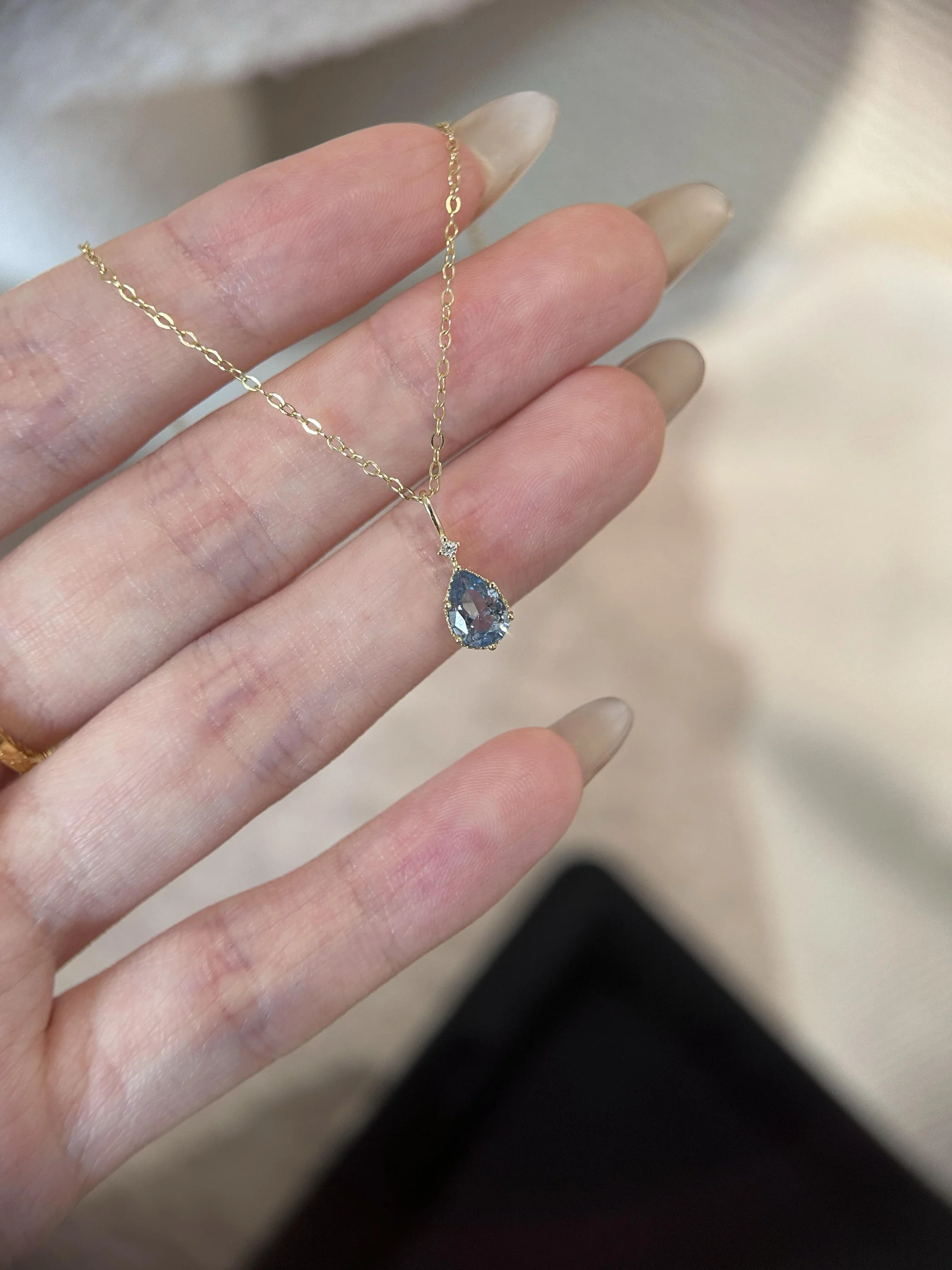 S925 Легкое роскошное популярное ожерелье Sky Ci Water Drop Lake Blue Цвет Высококачественное