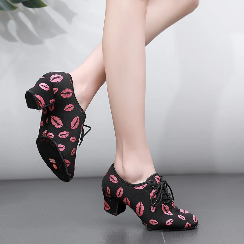 Dance Shoes for Men Women Girls Ballroom Red Lips Indoor Oxford Leather Sole Modern Tango Jazz Practise Salsa Shoes Lip Print