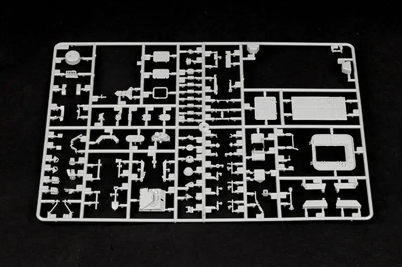 Комплект модели Trumpeter 1/35 01559 M1133 Stryker MEV
