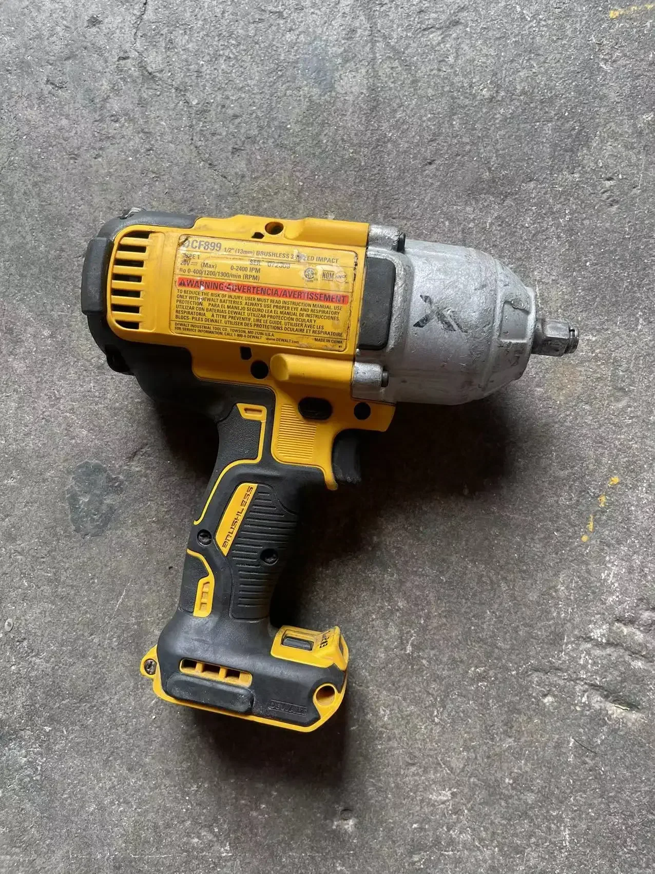 DEWALT DCF899 20 в бесщеточный 1/2 дюйма Гайковерт с высоким крутящим моментом (только