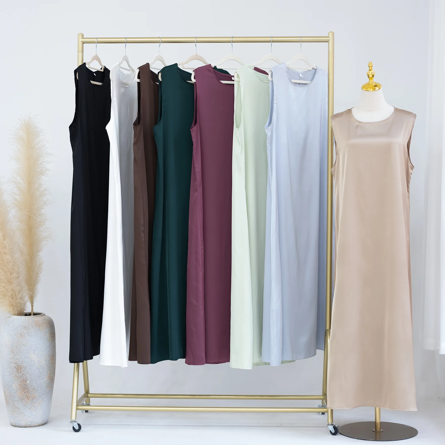 Мусульманские платья-комбинации под абайю Дубай Роскошные Универсальные