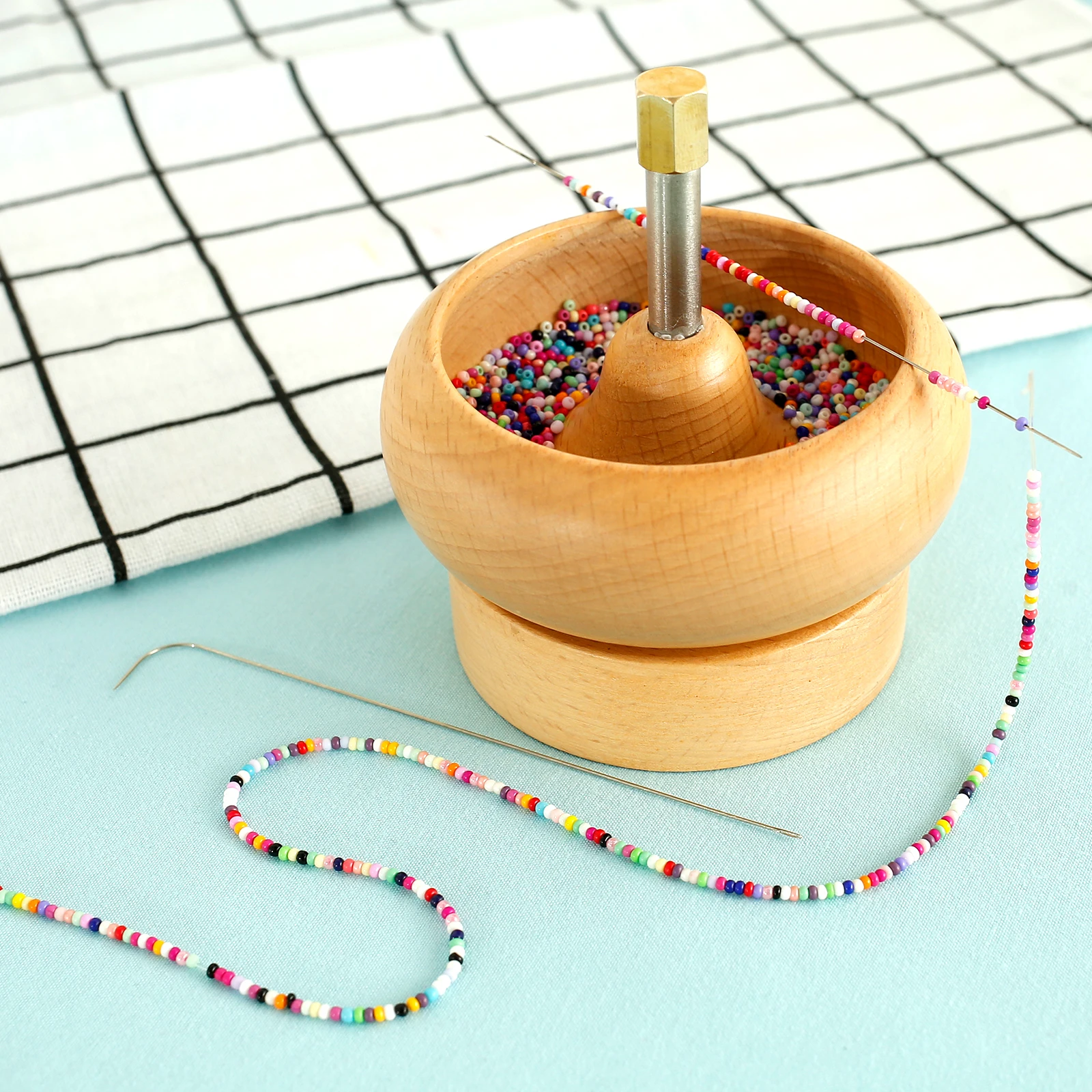 

Wooden Bead Spinner with 2 Beading Needles Portable Bead Making Spinner Effort-Saving Spin Beading Bowl Easy to Operate Bowl
