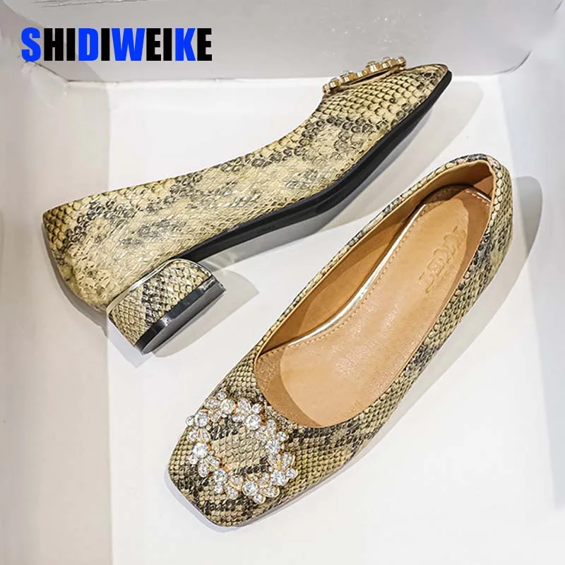 

3cm Fashion Pointed Toe Square Low Heel Elegant Snake Pattern Rhinestone Buckle Soft Leather Party Dress Shoes Female Pumps
