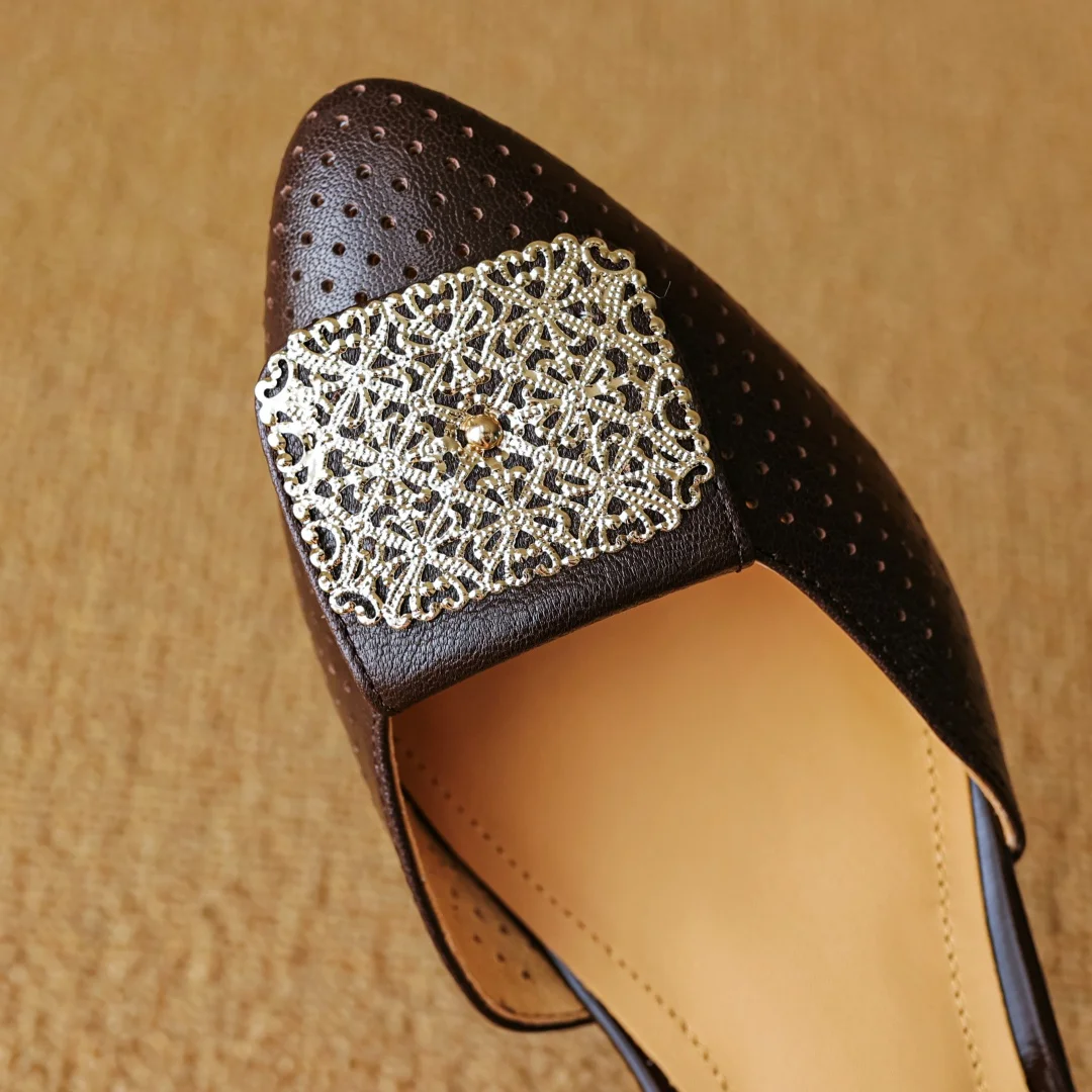 Женские летние сандалии на плоской подошве с ремешком щиколотке и острым носком