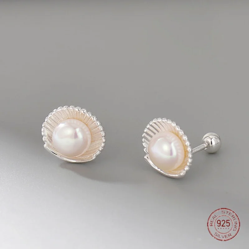 

925 Sterling Silver Shell Pearl Stud Earrings for Women Vintage Style Design Sense Korean Earring Banquet Piercing Jewelry Gift