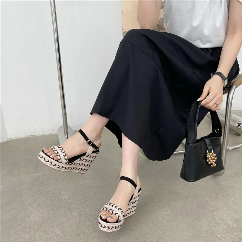

Wedge Heel Sandals Women's High-heeled Muffin Platform Shoes 2022 New Summer Sexy Versatile Fashion Large