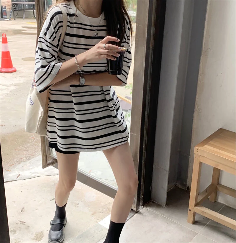 

White Black Block Striped T-shirt Summer Short Sleeve Women T Shirt