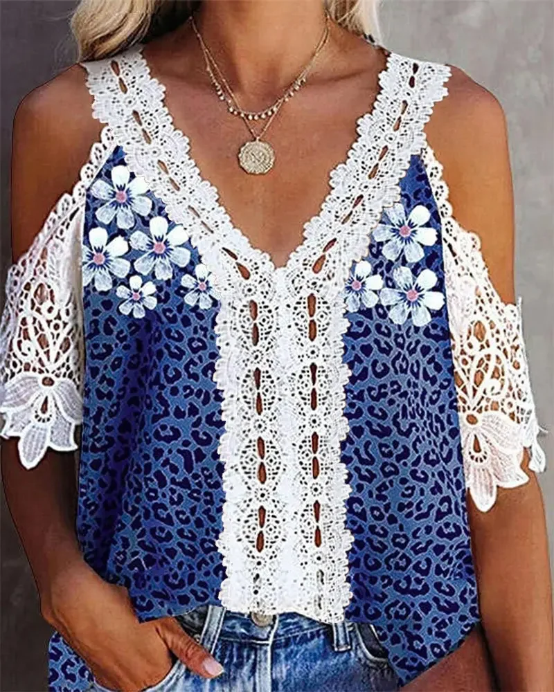 

2022 Fashion Women Summer Shirt Cold Shoulder Cheetah Floral Print Lace Patch Blouse V Neck Casual Loose Pullover Top Streetwear