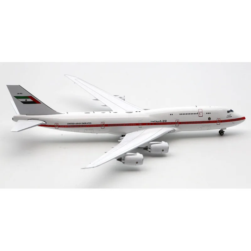 LH4354 Коллекционный самолет из сплава в подарок JC Wings 1:400 Abu Dhabi Amiri Flight Boeing B747-8 (BBJ)