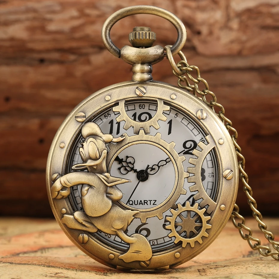 

Retro Bronze Duck Hollow Gear Cover Comic Anime Animal Quartz Pocket Watch Necklace Pendant Chain Cosplay Watch for Men Women