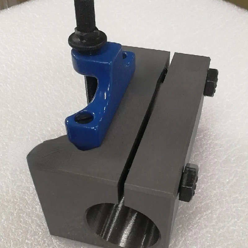 

EJ40100 round hole tool holder