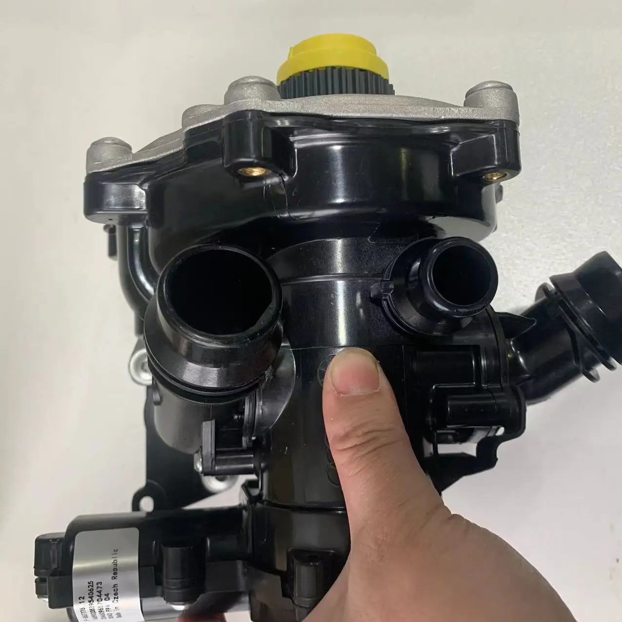 06л 121111 H 06L 121011 Б 06Л Корпус термостата водяного насоса в сборе подходит для Audi