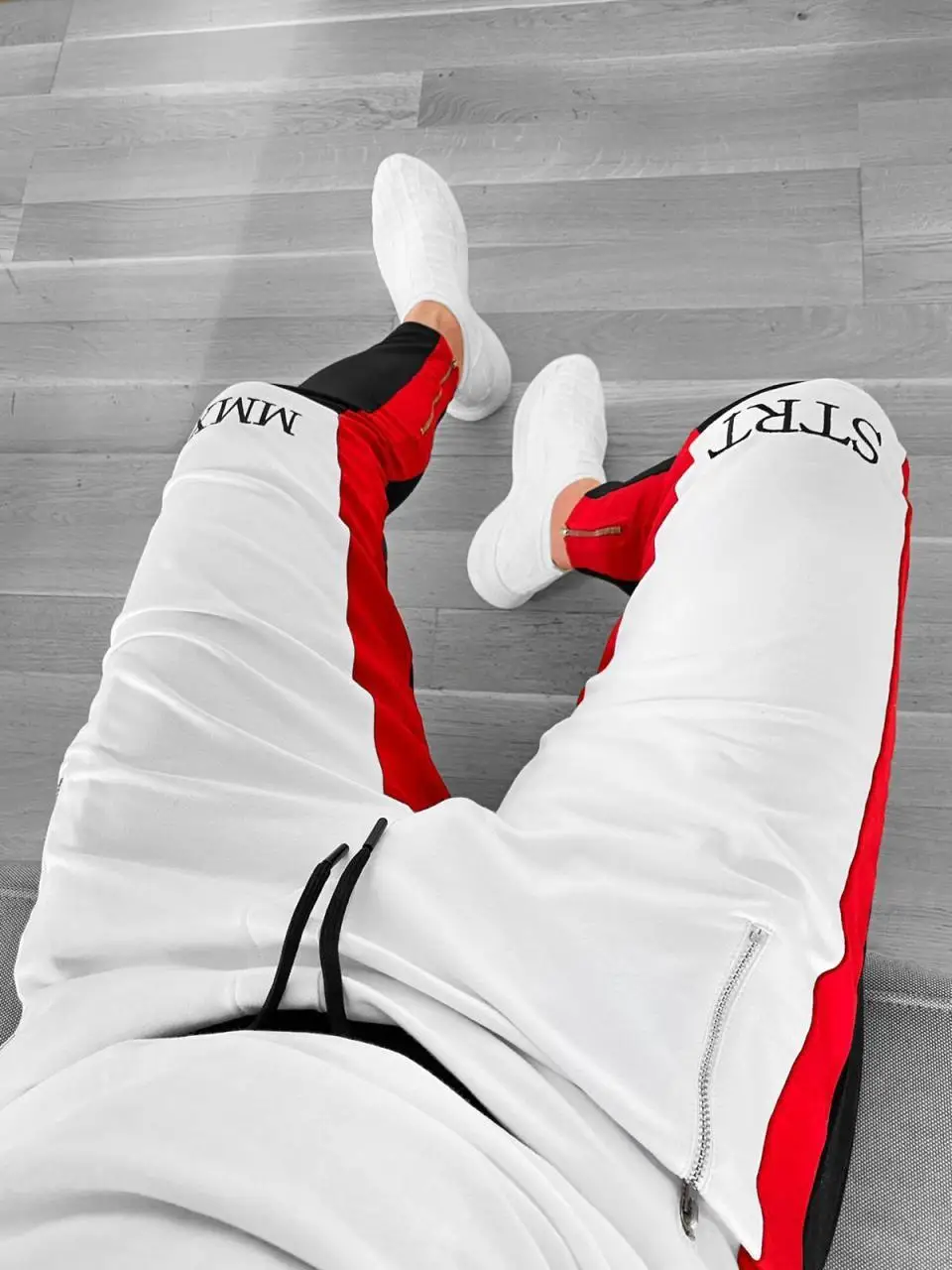 

STM Design Blog Street Sweat - Zippered Mens Jogger
