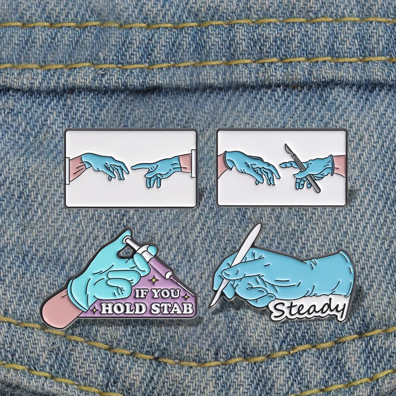 Эмалированные булавки с докторской хирургией на заказ если вы держите статуэтка