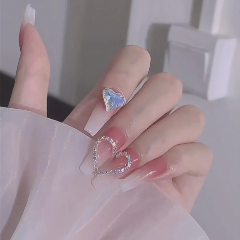 Накладные ногти со съемными кристаллами 24 шт. |