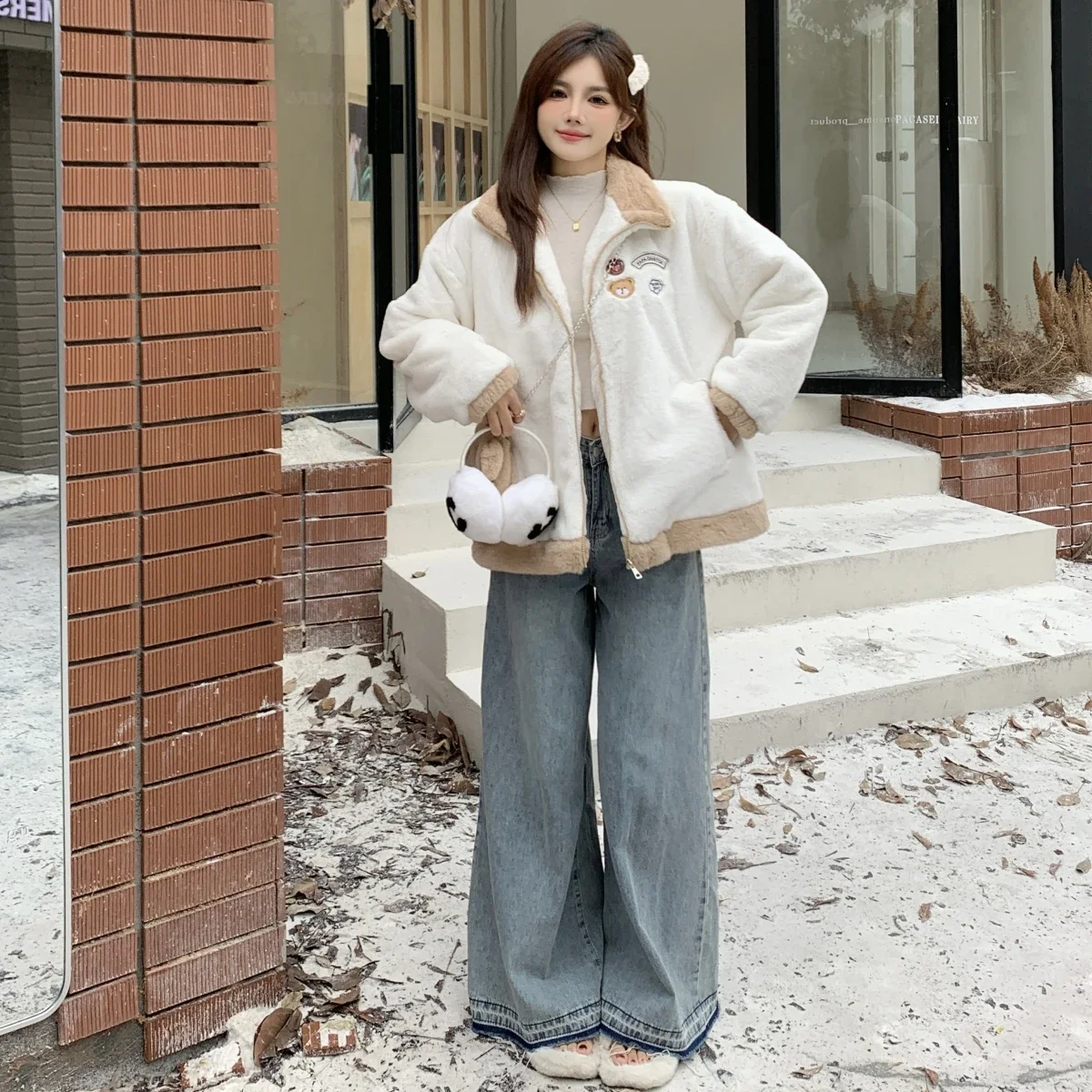 Женские плюшевые толстые теплые куртки с длинными рукавами и вышивкой осенние