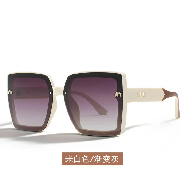 Очки солнцезащитные женские квадратные с надписью роскошные брендовые