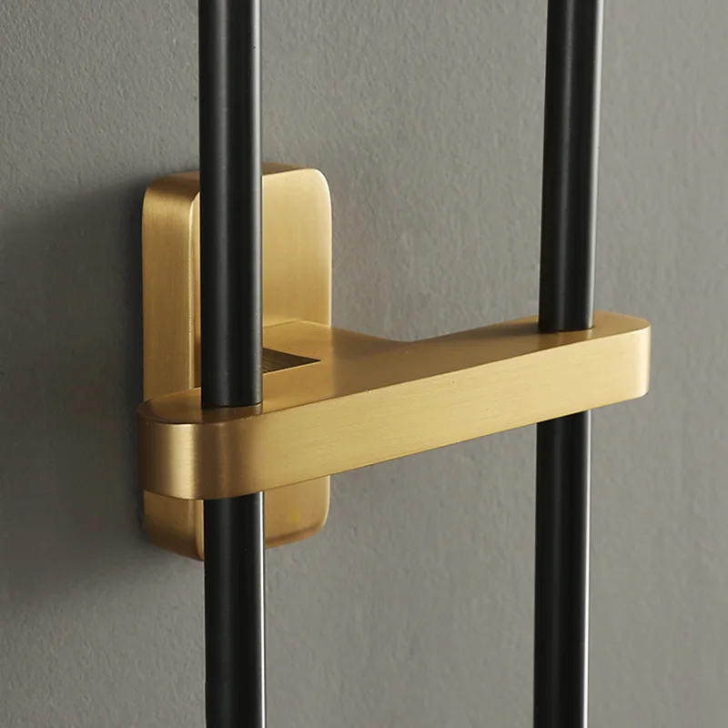 Настенный светильник