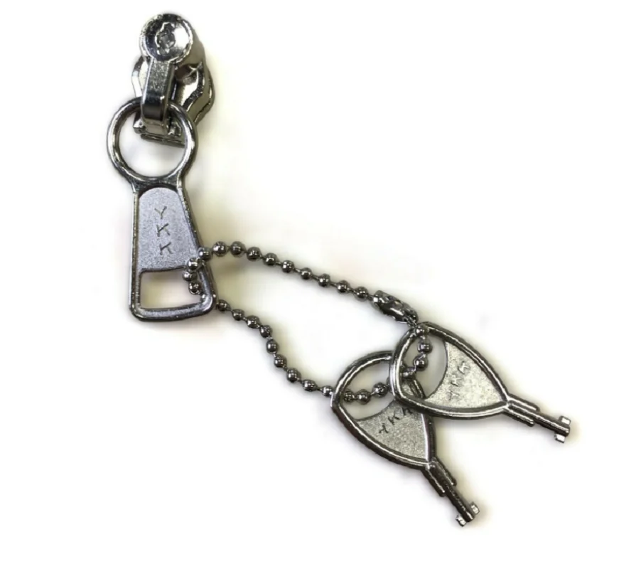 Женское атласное платье с застежкой красное |