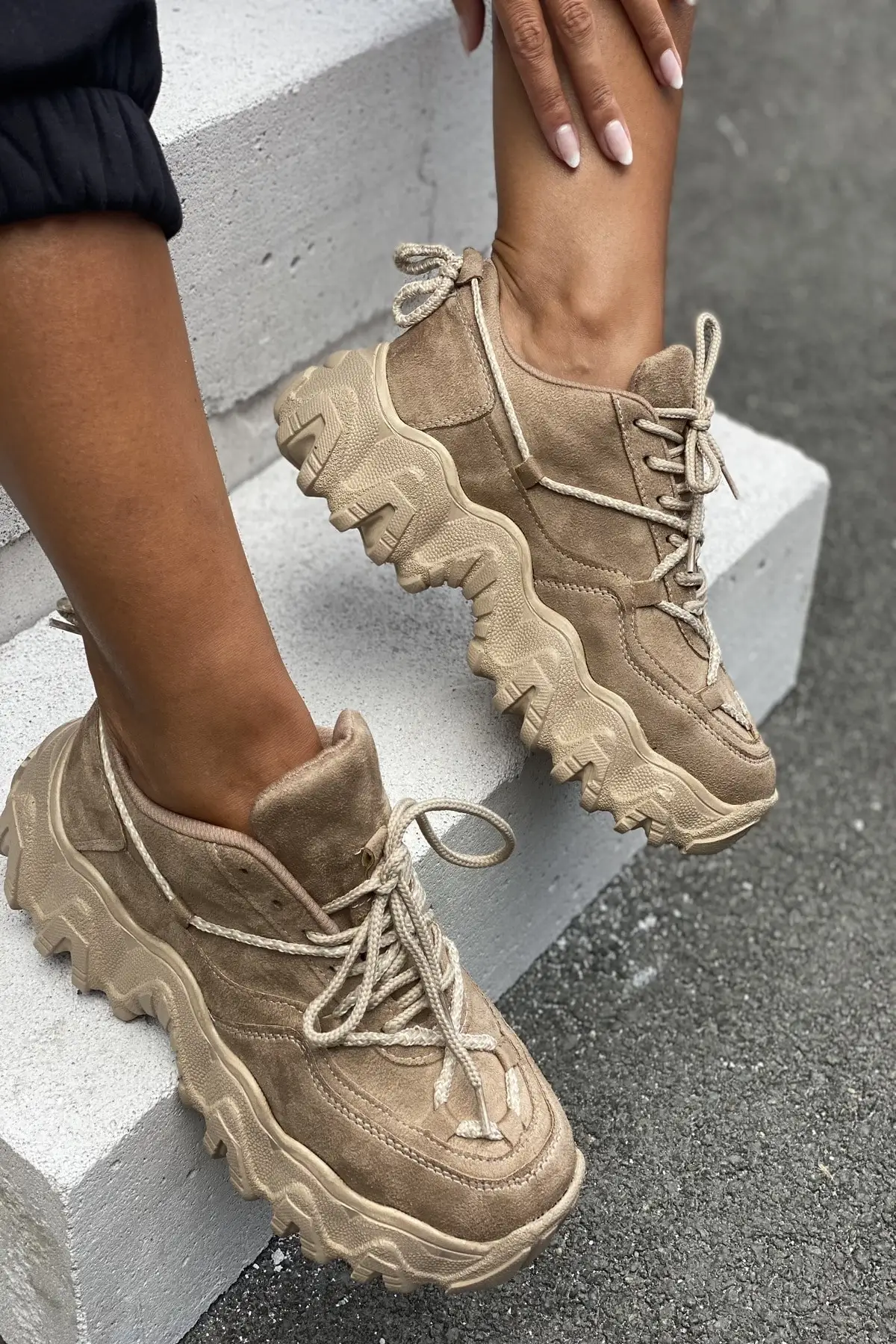 

Женские кроссовки, Повседневная модная удобная обувь на платформе, женские высокие кроссовки с вулканизированной подошвой