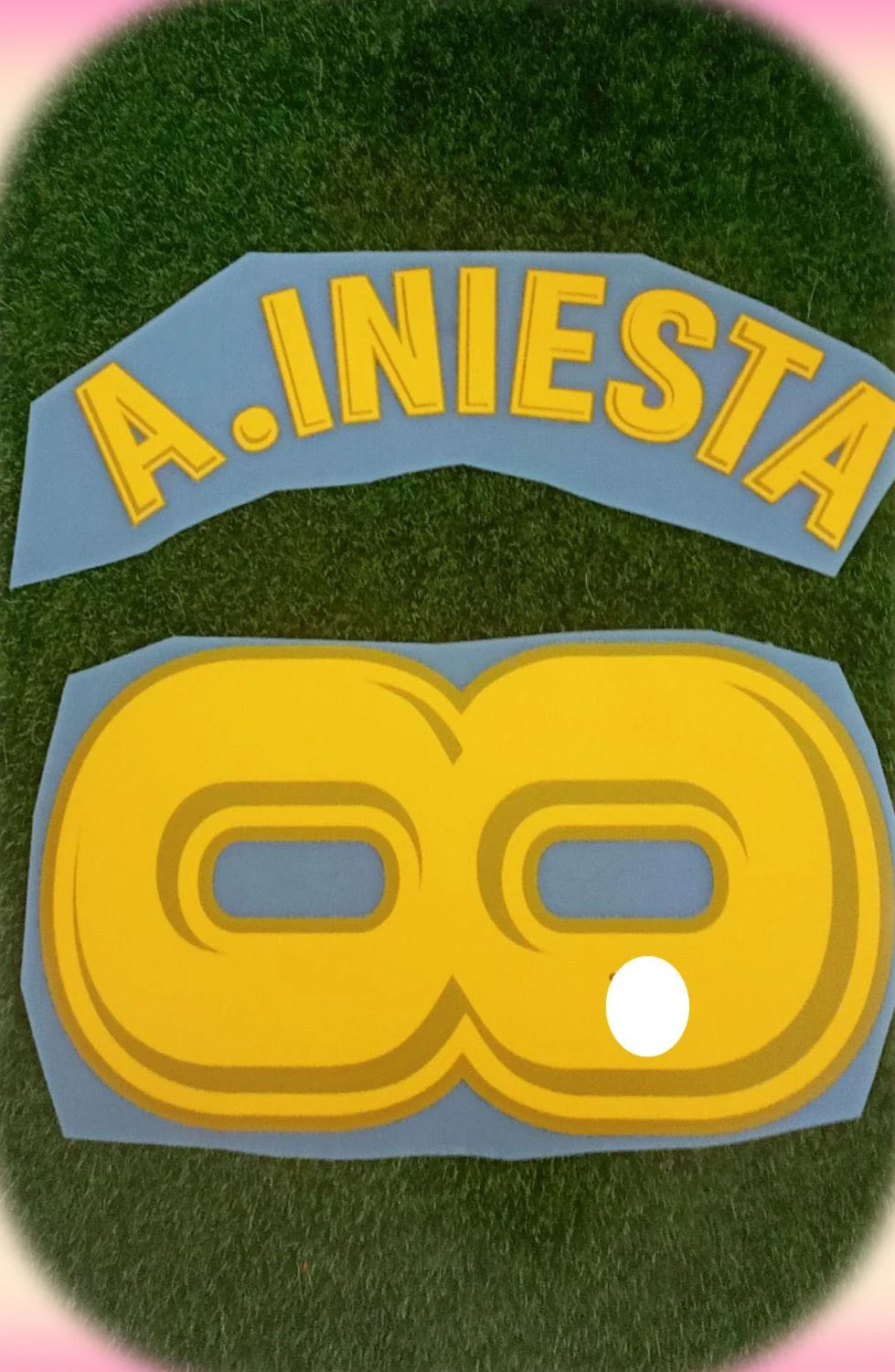 

2018 farewell 8 Iniesta nameset printed football heat transfer Badge