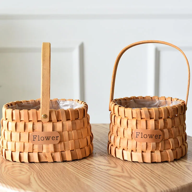 

Mini Wooden Hand Woven Basket Sundries Organizer Plant Rattan Box Chocolate Candy Gifts Storage Container Children's Play Basket