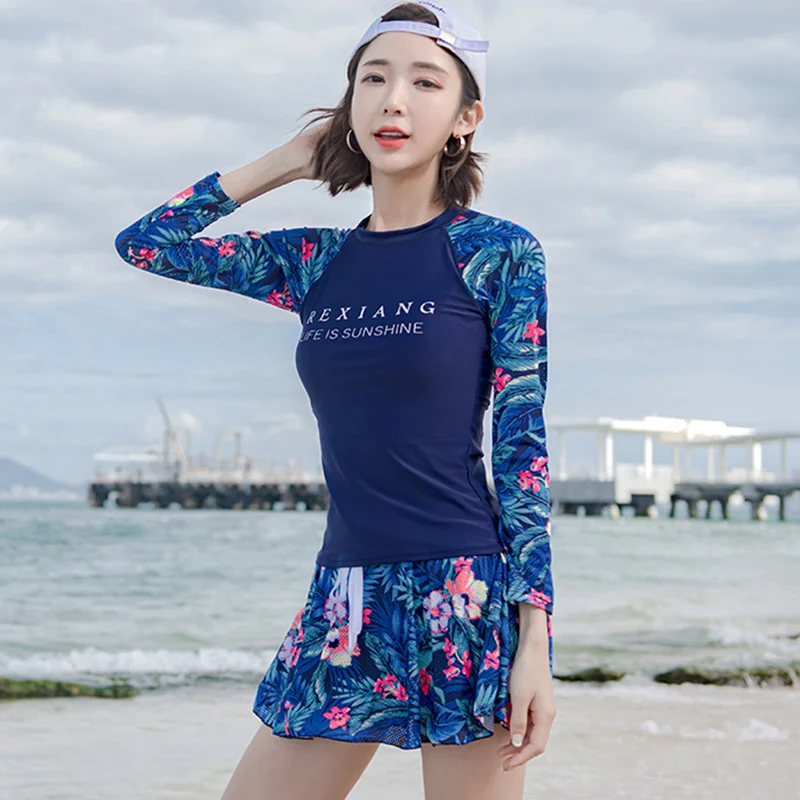 

Swimwear Women Separate Swimsuit T-shirt Shorts Set Woman 2 Pieces 2023 New Long Sleeve Top Bathing Suits Tankini Femme Blue