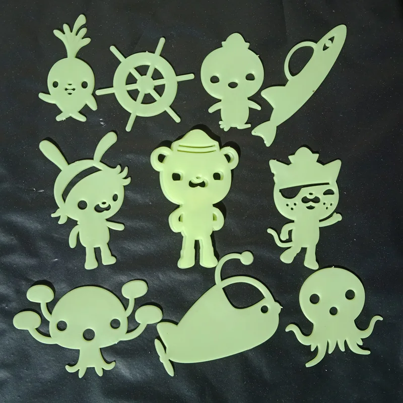

The Octonauts Luminous Snowflake Wall Stickers Glow In The Dark Decal for Kids Baby Rooms Bedroom Christmas Home Decoration