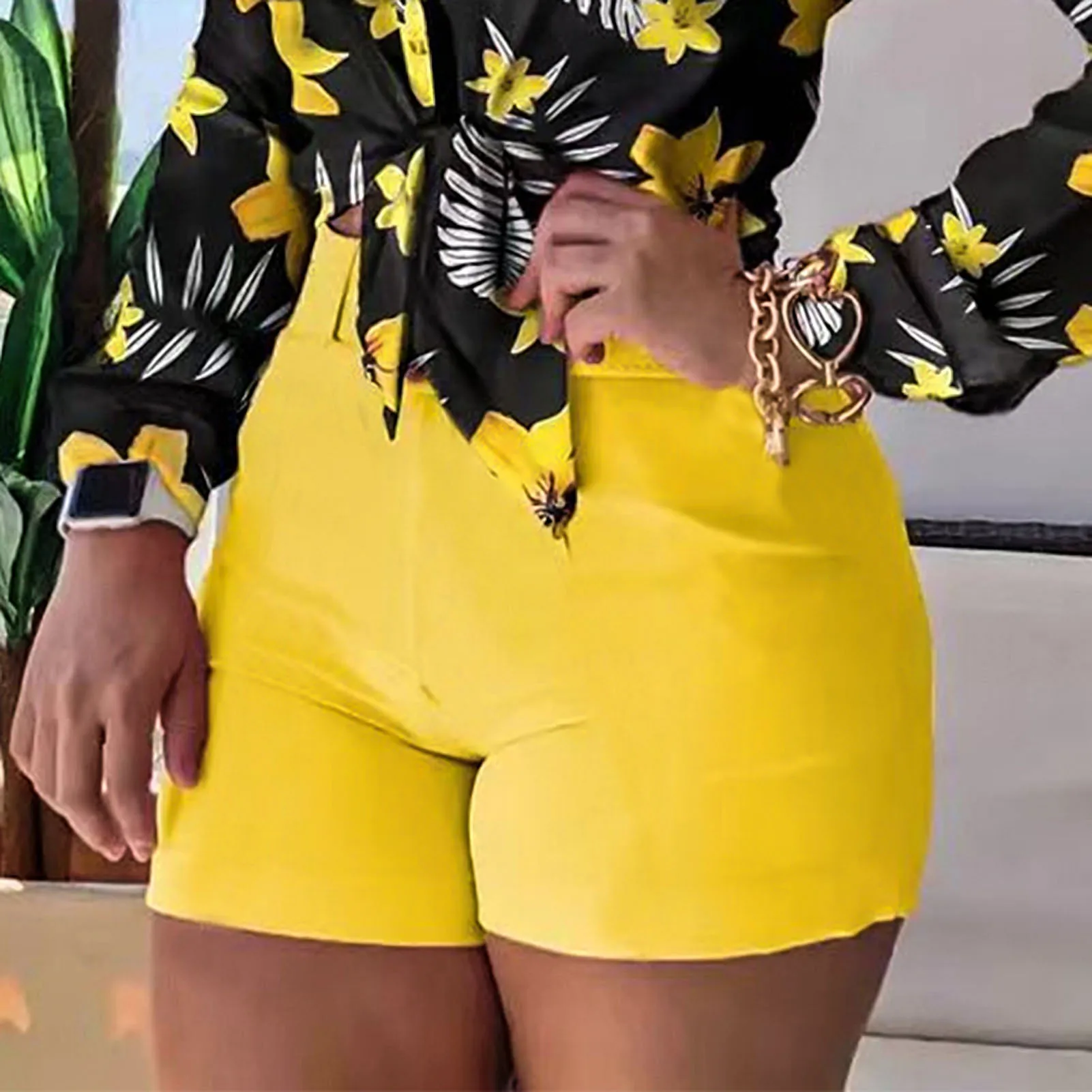 Шорты женские офисные на молнии облегающие короткие штаны повседневные пляжные