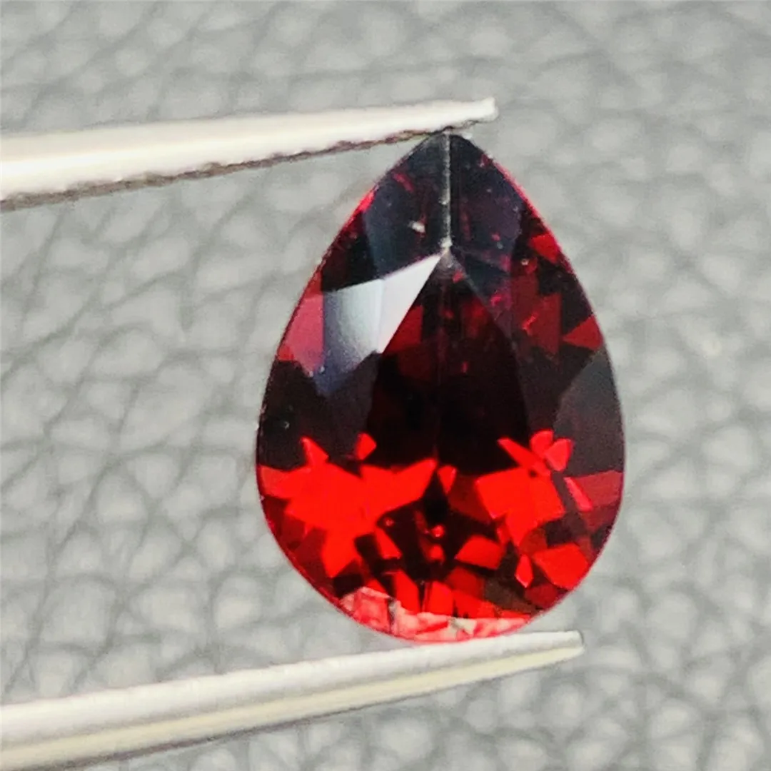 1Pcs/Lot Natural Garnet Loose Gemstone Drop Shape Red DIY Material Valet Inlay Jewelry Man Woman Necklace Ring Bracelet