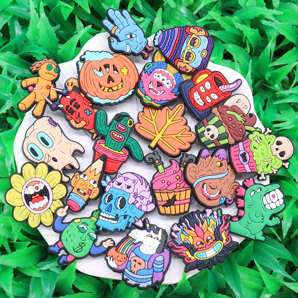 

1Pcs PVC Horrible Skull Pumpkin Cactus Pencil Kids Shoe Charms Halloween Buckle Clog Decorations Fit Croc Jibz Holiday Gift