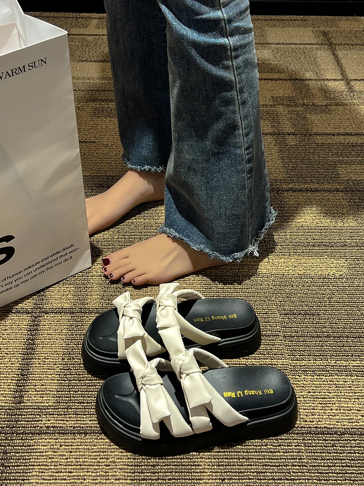 

Женские Летние сланцы на плоской подошве, пляжные туфли на низкой платформе, простые скандалы из искусственной резины 2023, женские слипоны